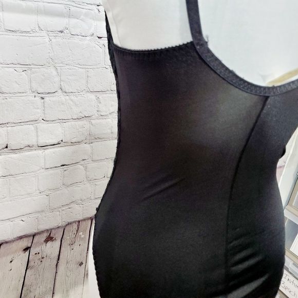 Victoria's secret True vintage made USA lace golden y2k style Size Extra Small - Picture 14 of 16